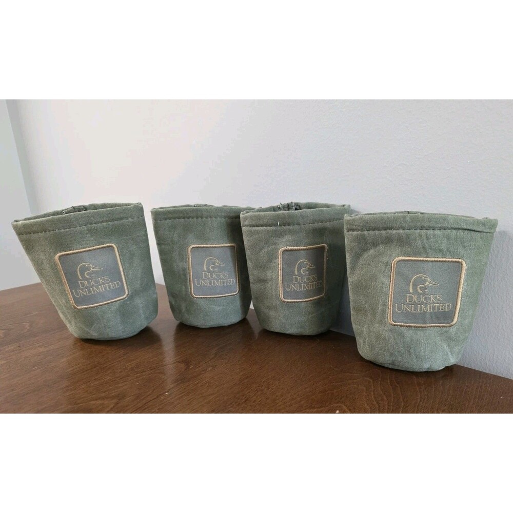 Ducks Unlimited Canvas Insulated Lot of 4 Beer Soda Pop Can Coozies